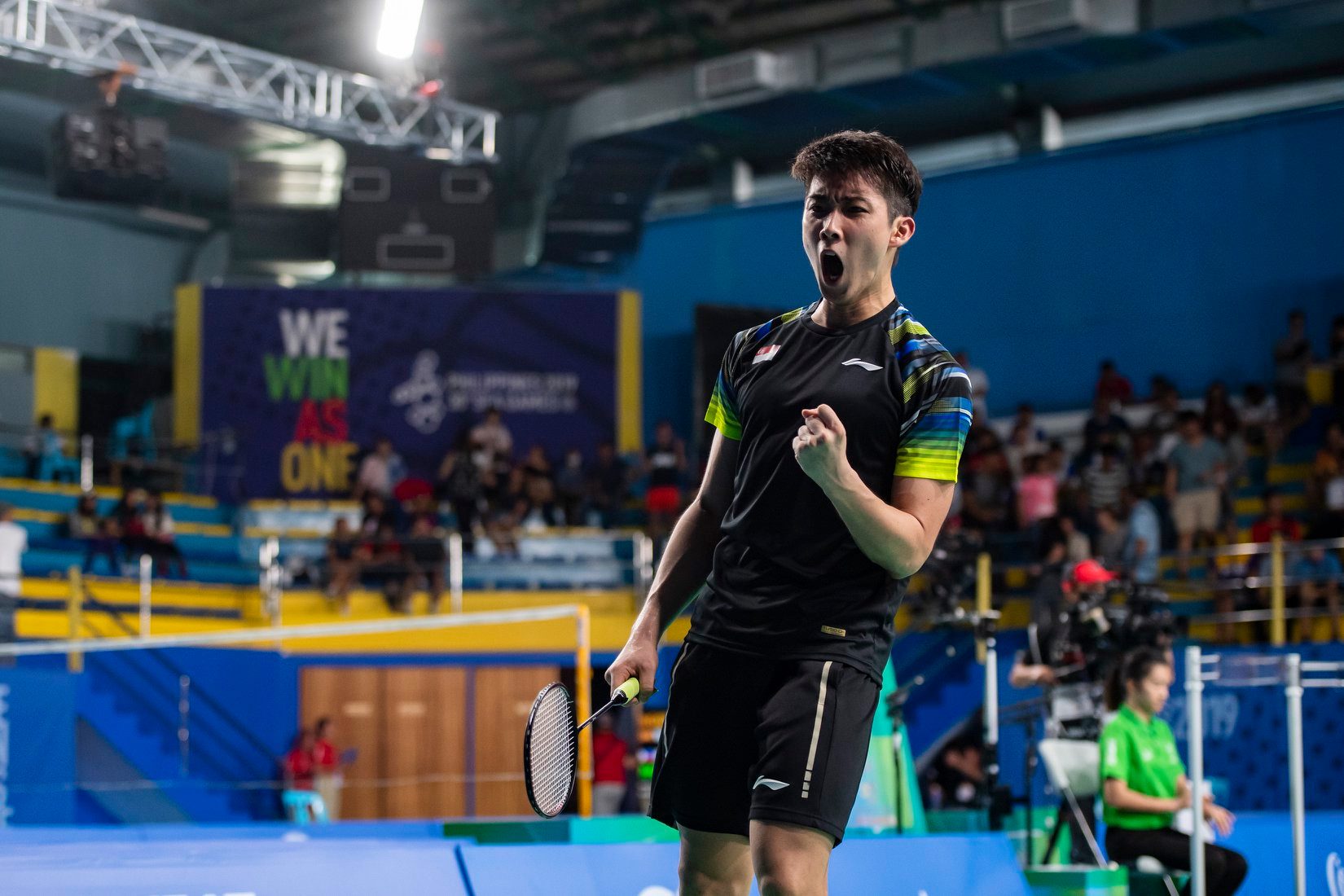 31st SEA Games [Badminton]: Singapore Shuttlers smash their way into SEA Games Team Semi-Finals