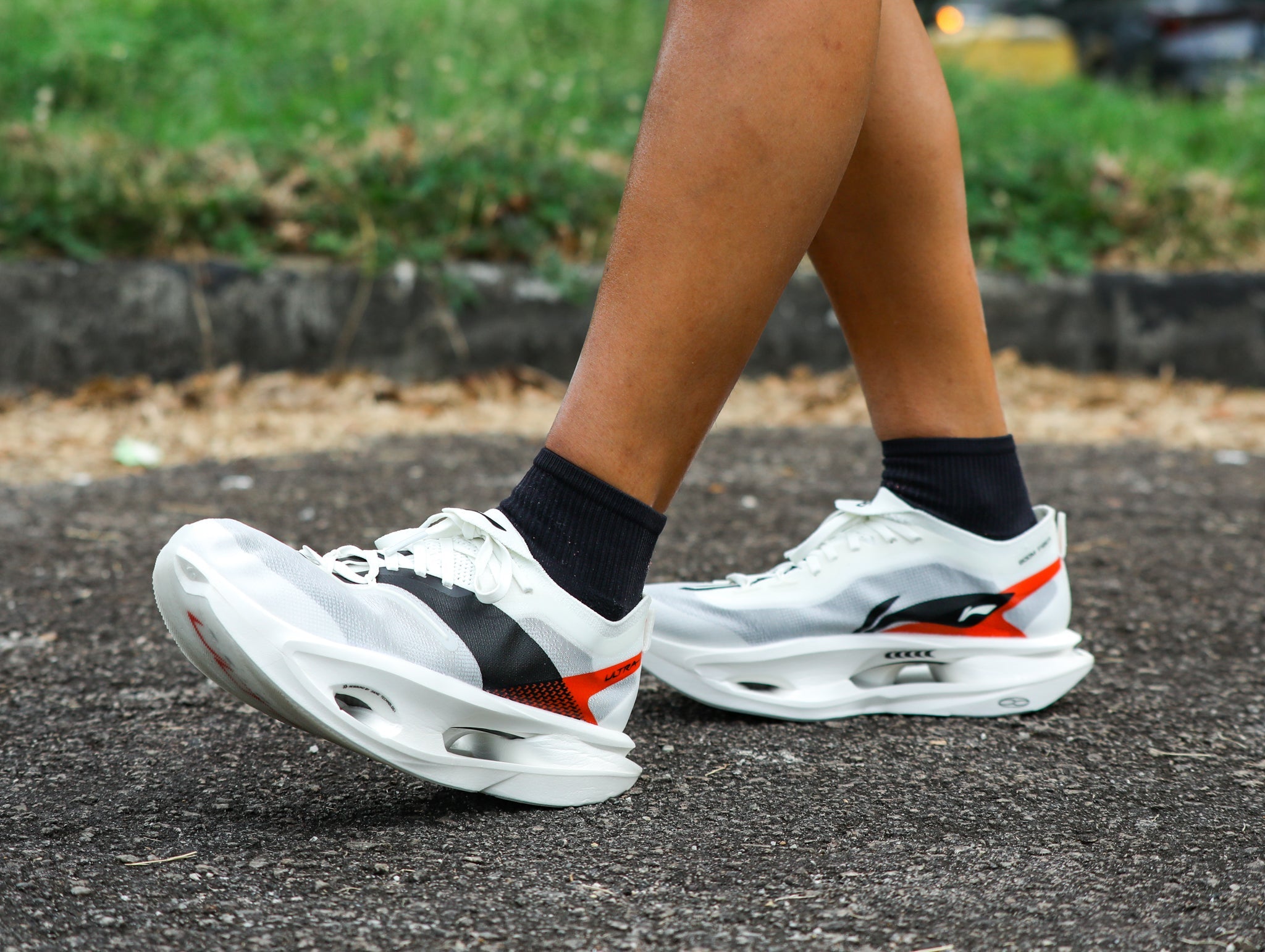 Li-Ning FEIDIAN 5 Ultra Review: Sole Mates [Episode 27] – Built for the Long Run, Engineered for Speed