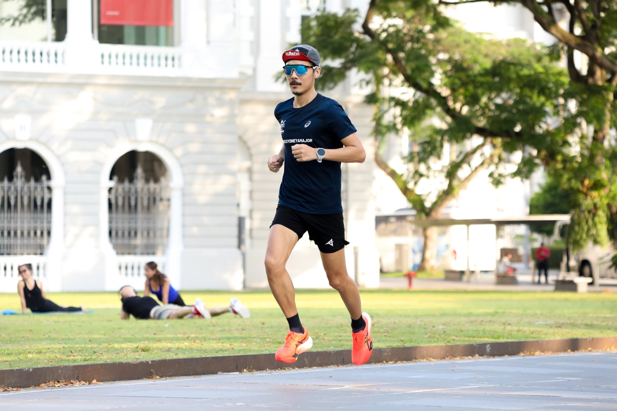 Train for the Sydney Marathon with the Garmin Forerunner Series