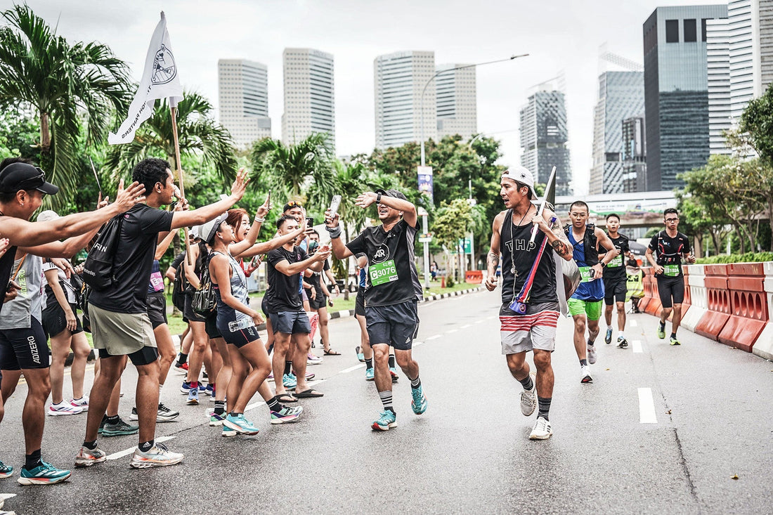 Cheer Squads of Standard Chartered Singapore Marathon: FFRC, Running Department, The High Panters