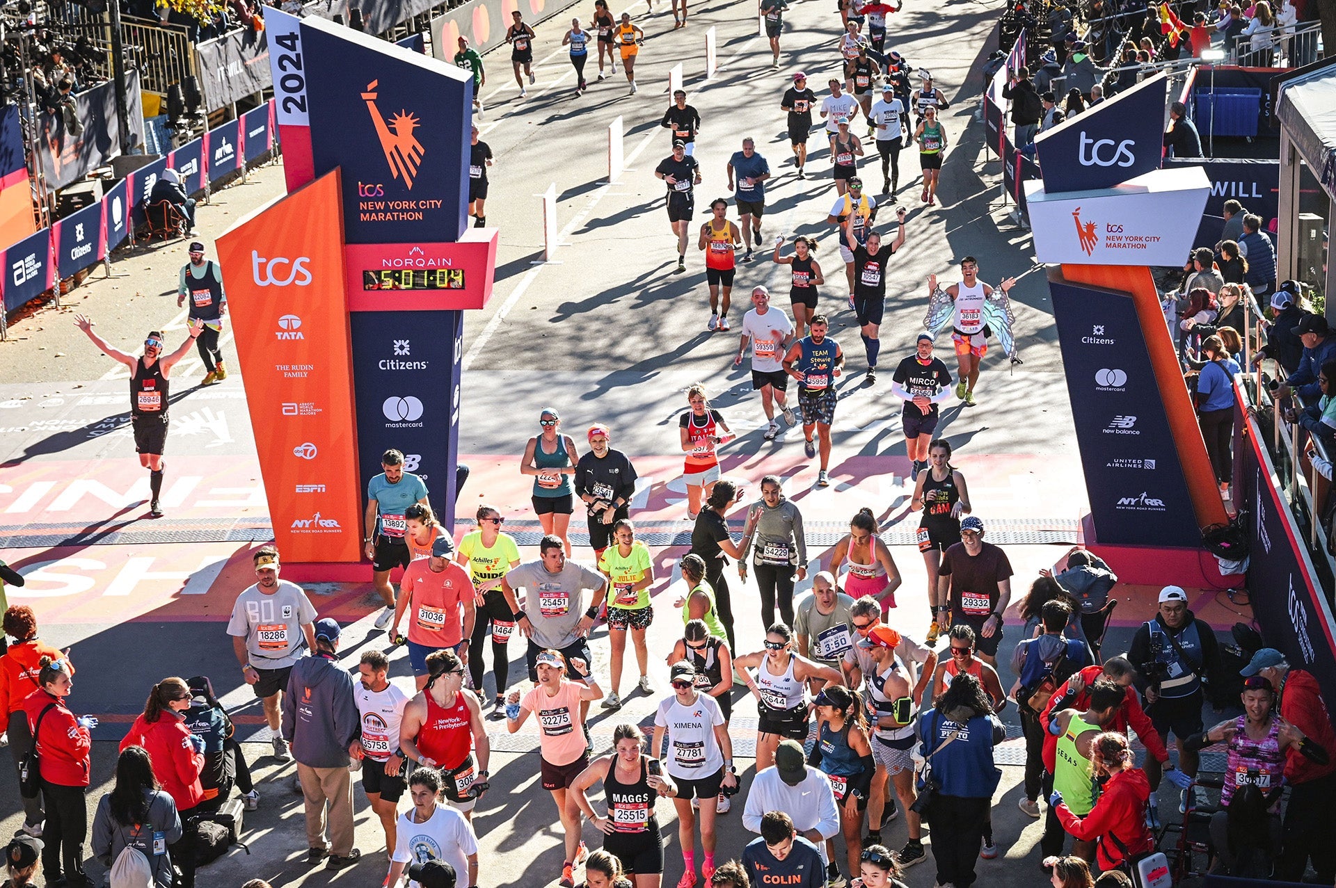 Jubilant scenes in Central Park as Runners Conquer 26.2 Miles to Conquer the New York City Marathon