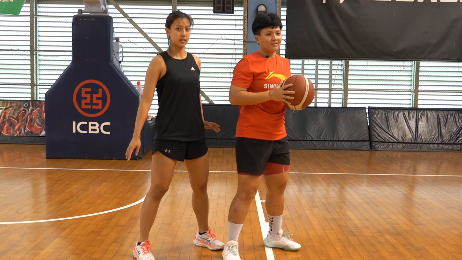Basketball: Reverse Pivot Footwork Drill for Beginners