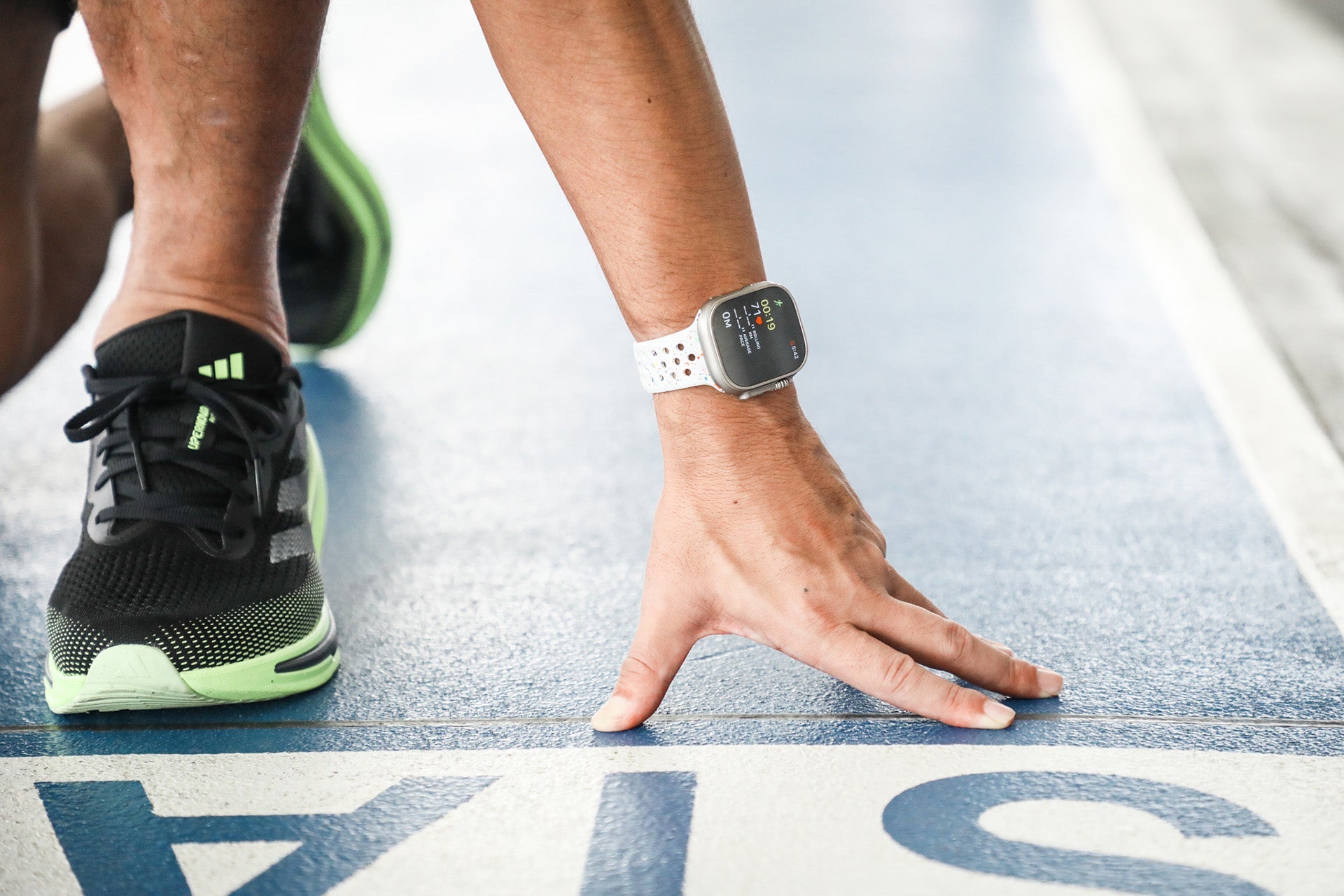 New Year, New You: Start Your 2024 Fitness Journey with Apple Watch