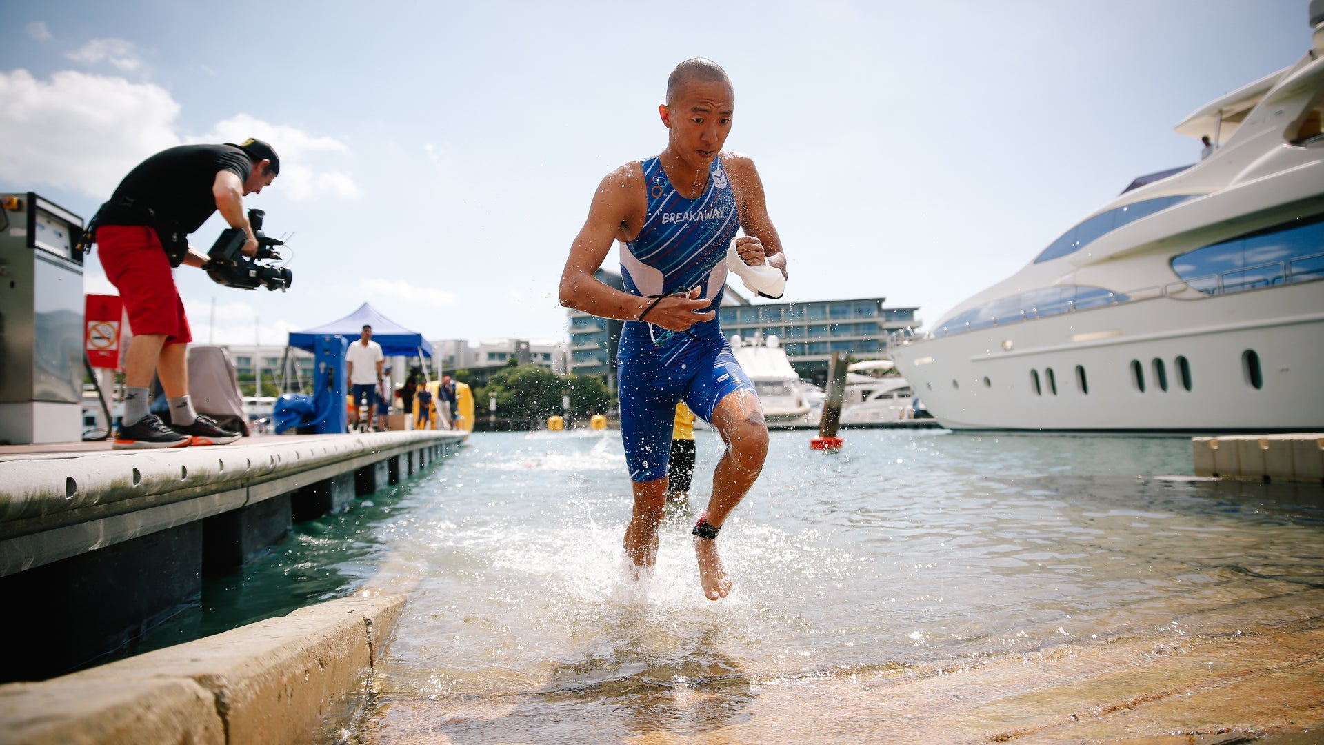 How to Avoid Injury in Sports: Four Ways To Improve Training with Sports Tech