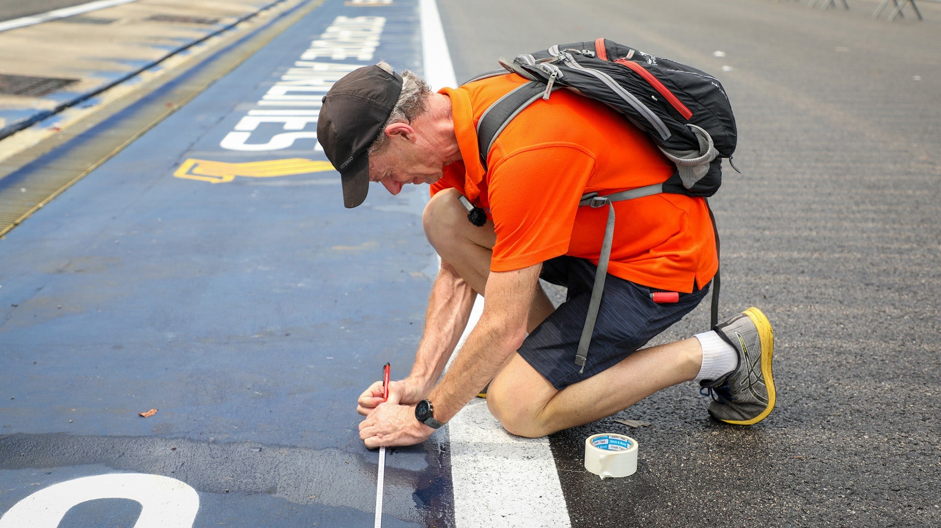 Inside Standard Chartered Singapore Marathon (1): Measuring the Singapore Marathon Race Course