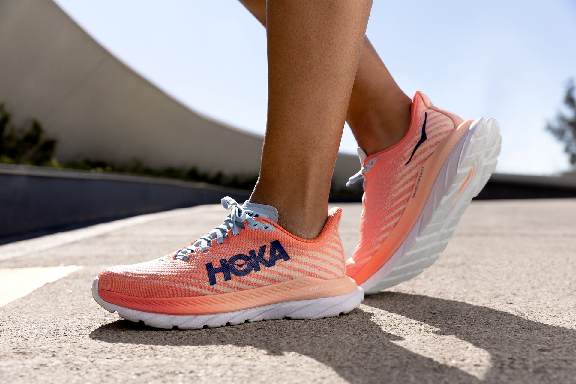 Trouble Finding The Right Pair of Running Shoes? Here’s One That Is Light On Your Feet And Knees