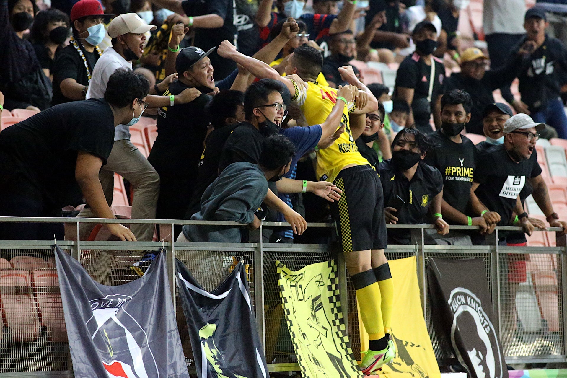 SPL 2022: Tampines seal come-from-behind 3-2 victory against 10-men Geylang in feisty derby