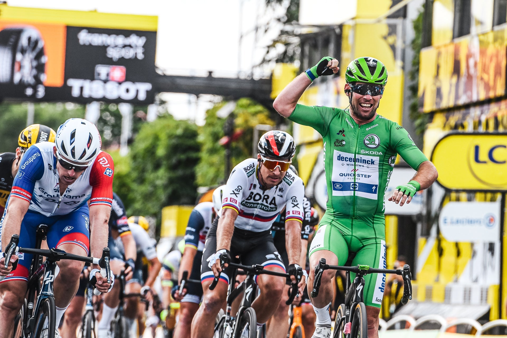 Cycling: Tour de France makes debut in Singapore with Mark Cavendish